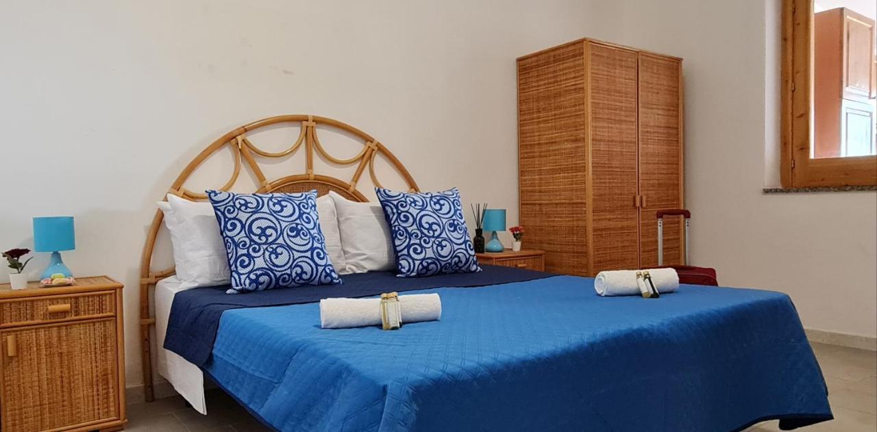 Ninfa Sul Mare Apartments 50 M E T R I Dal Mare Best Breakfast And Free Parking קאפו ואטיצ'אנו מראה חיצוני תמונה